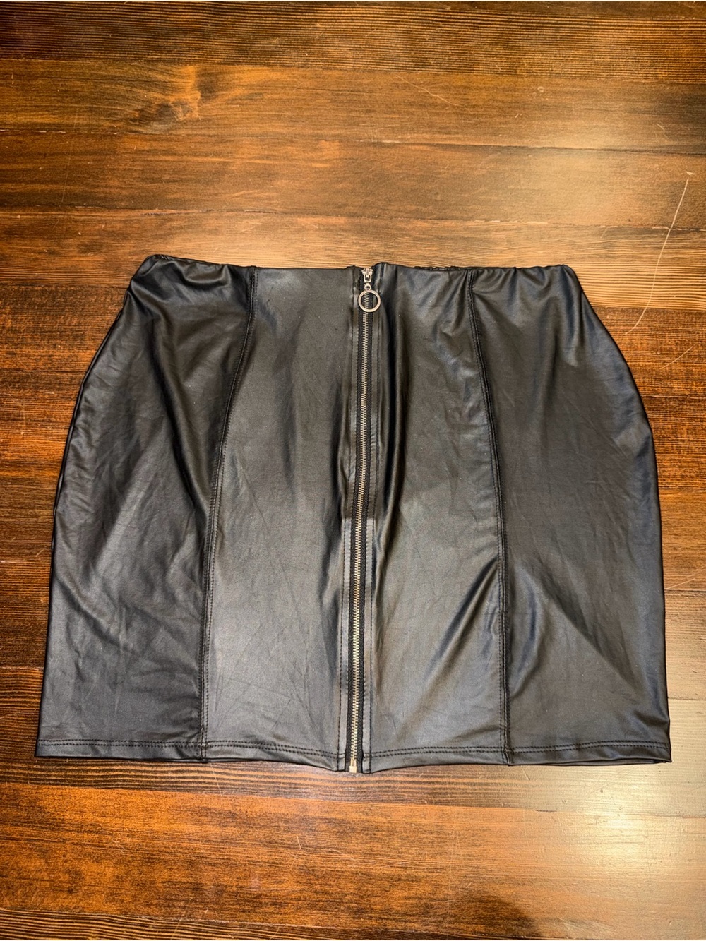 Bozzolo Black Faux Leather Front Zip Bodycon Mini Skirt Large